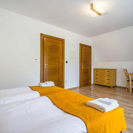 Casa de hóspedes Cieplica 3*